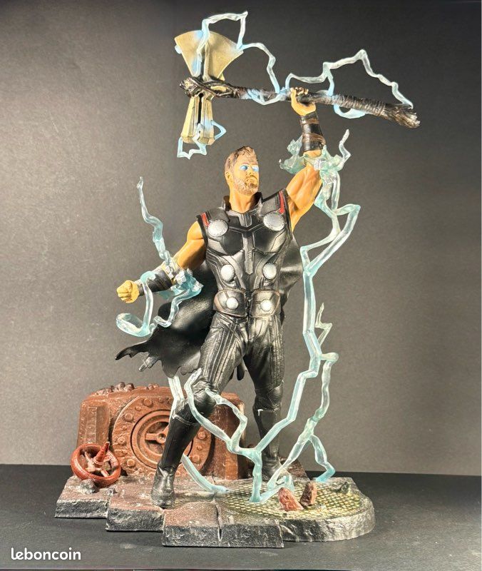 Marvel Gallery Avengers Infinity War Thor Statue Collection
