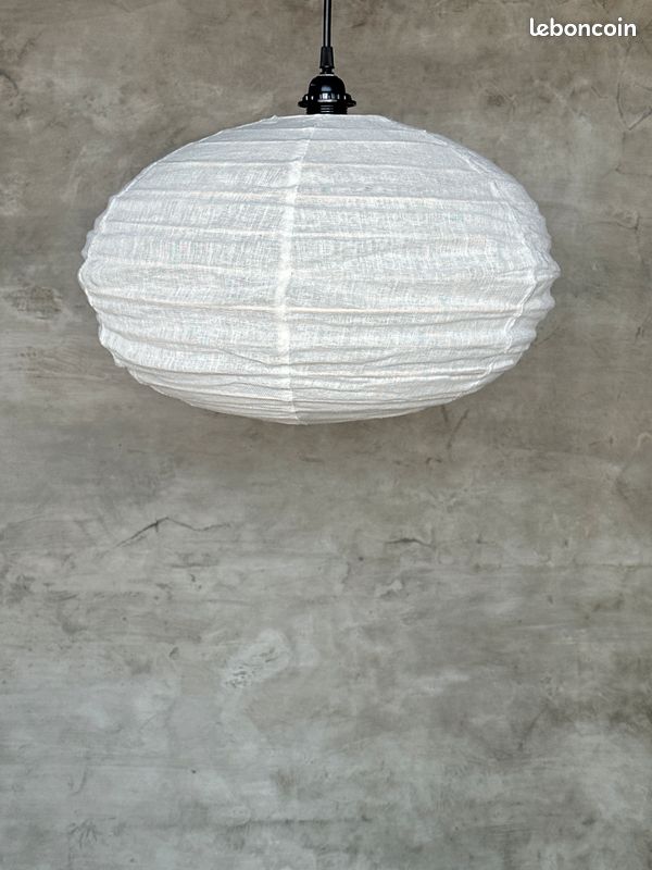 Grande suspension en rotin et lin naturel japonisante ovale aplatie H35 D60 (image 9)