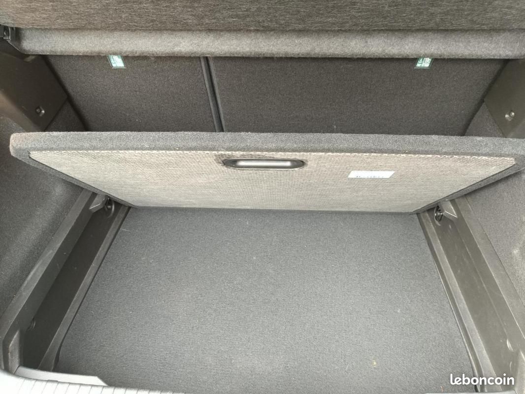 Renault Captur TCe 140 EDC FAP - 21 Initiale Paris (image 15)