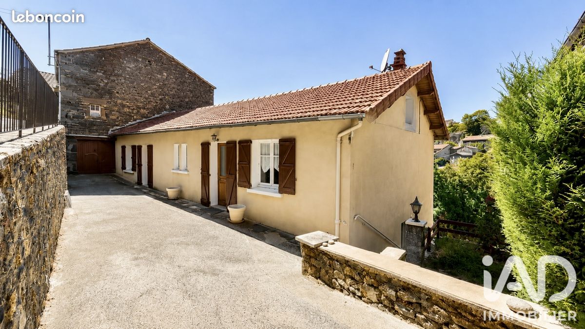 Maison 5 pièces 80 m² · à Saint-Privat-d'Allier · 80 m² · 69 000 €