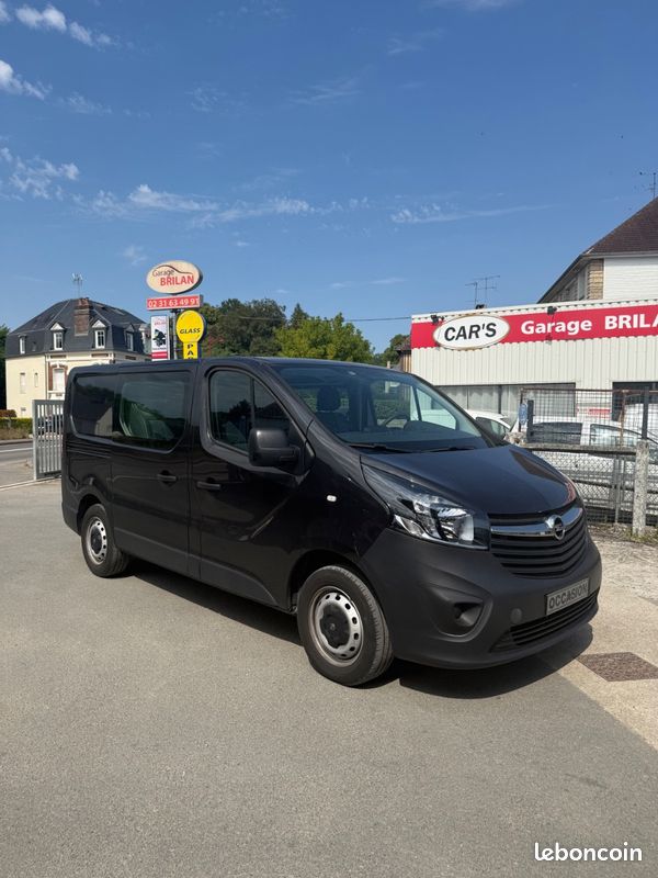 Opel VIVARO 1.6cdti 120 6 places double cabine 1ere main tres propre faible kilometrage (image 1)