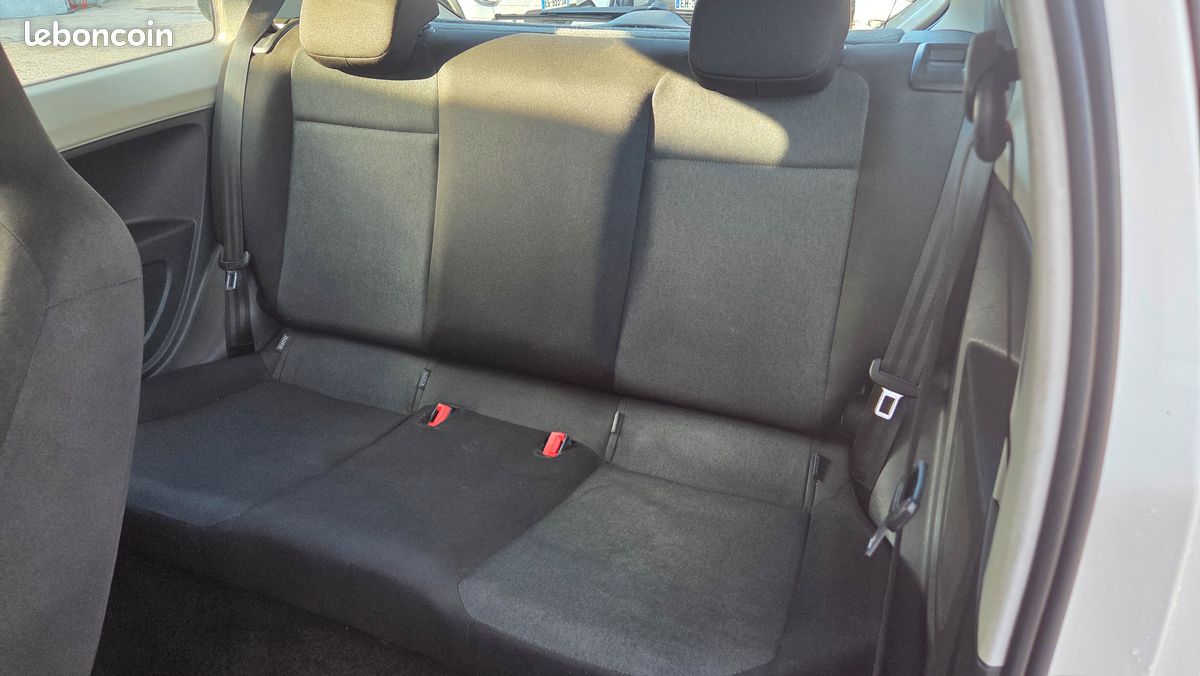 Skoda citigo (2) 1.0 12v mpi 60 active (image 9)