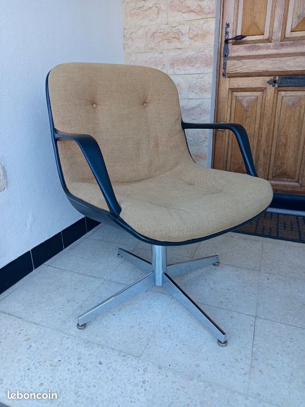Fauteuil steelcase strafor 451 (image 1)