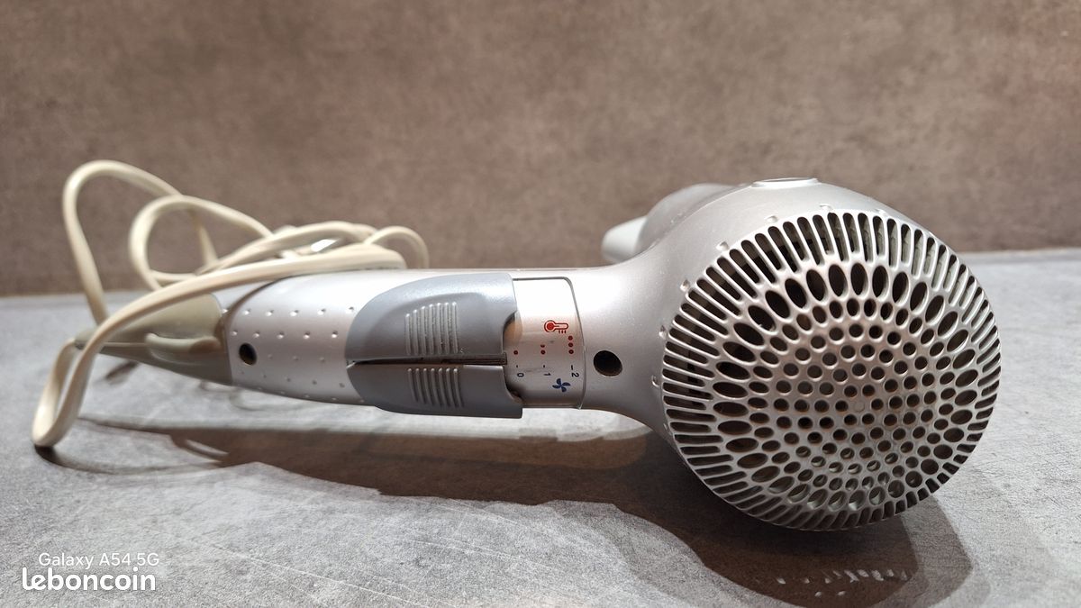 Sèche cheveux ROWENTA hair protect 1700W silver (image 3)