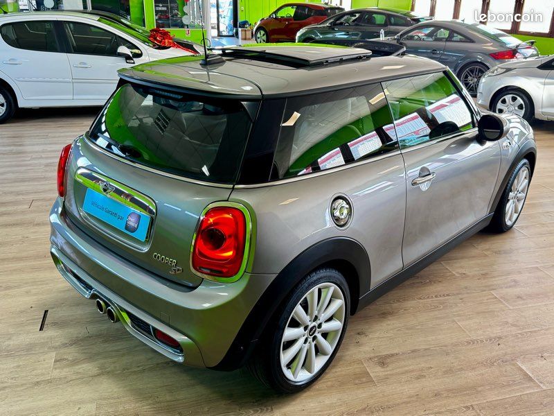 Mini COOPER SD (F56) 170 BV6 (image 8)
