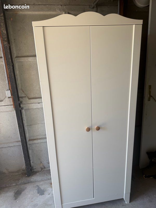 Dressing (image 1)