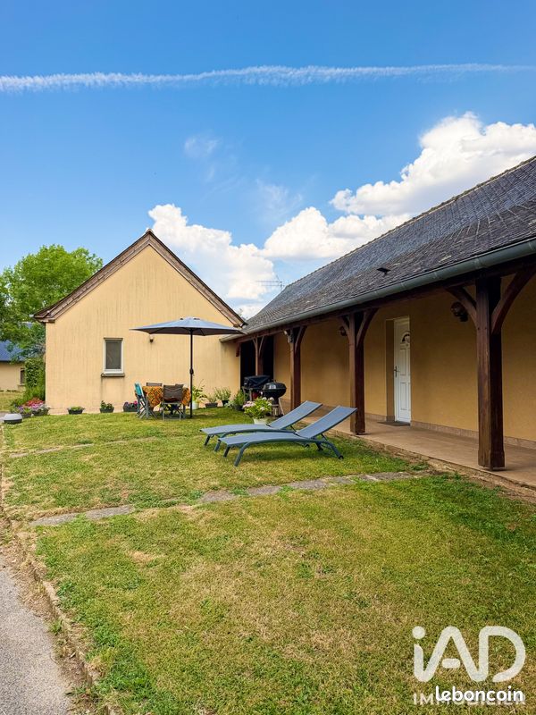 Maison 6 pièces 240 m² · à Belcastel · 240 m² · 199 000 €