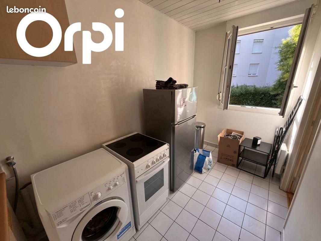 Appartement a louer montigny-le-bretonneux - 1 pièce(s) - 30 m2 - Surfyn