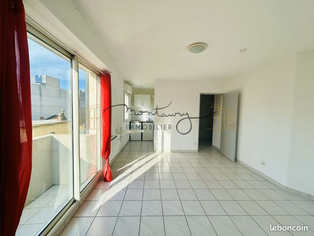 Studio 1 pièce 23 m²