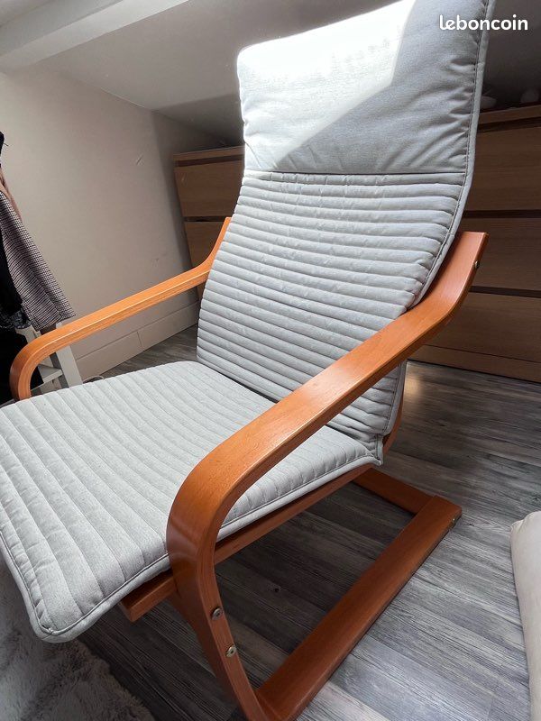 Fauteuil IKEA paong (image 1)