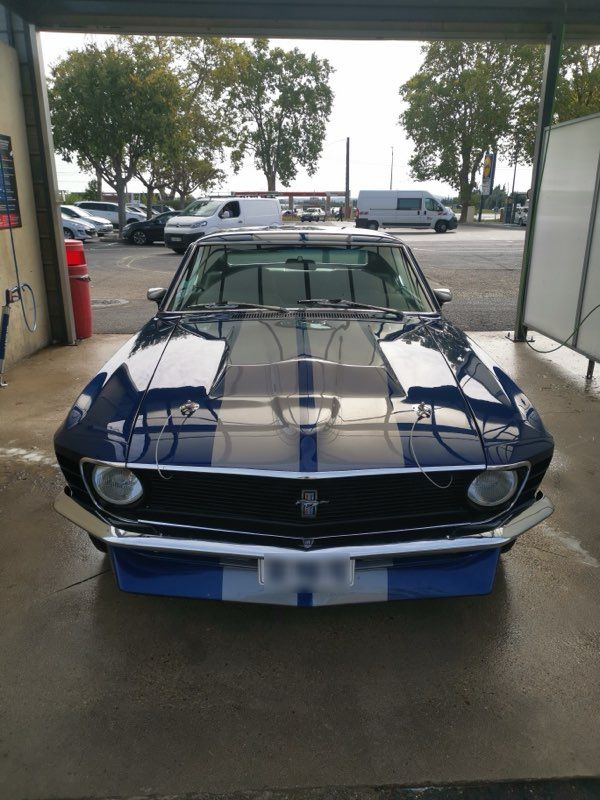 Ford Mustang essence Nimes 30