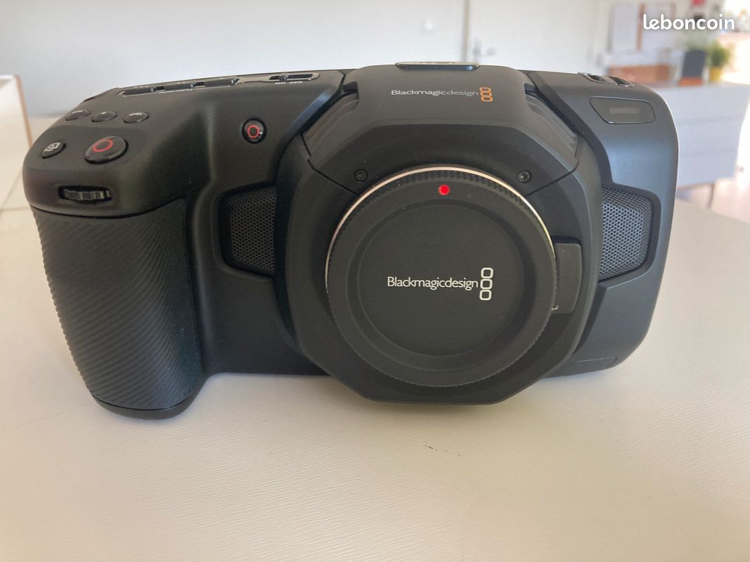 Appareil photo - caméra BLACKMAGIC + objectif + adaptateur (image 2)