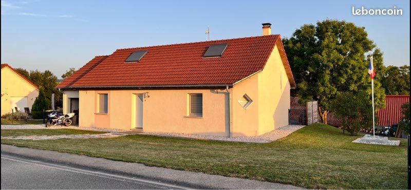 Maison 5 pièces 110 m² · à Vercel-Villedieu-le-Camp · 110 m² · 1 000 €/mois