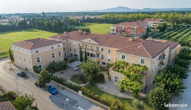Appartement 1 pièce 30 m² · à Salon-de-Provence · 30 m² · 122 000 €