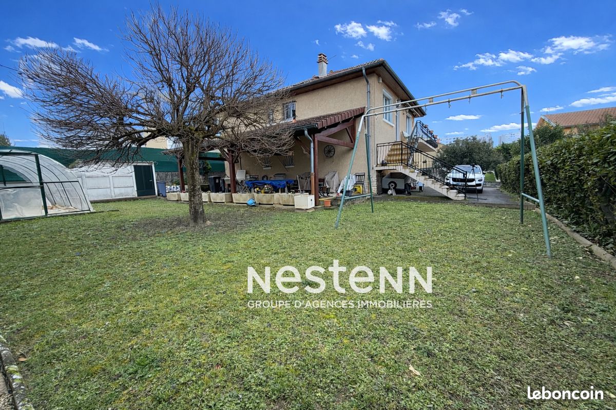 Maison 4 pièces 100 m² · à Vénissieux · 100 m² · 355 000 €