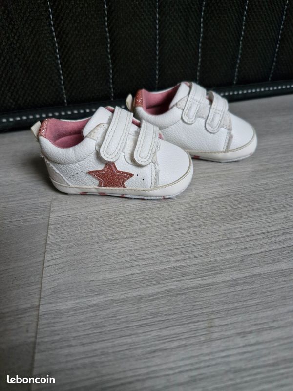 Chaussures bébé fille Primark 3/6 mois Chaussures