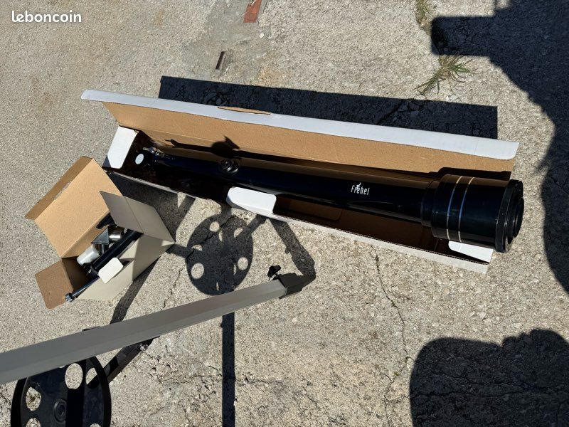 Telescope (image 1)
