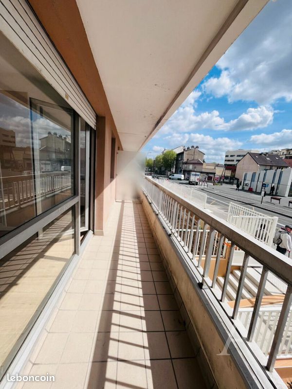 Appartement 1 pièce 28 m² · à Noisy-le-Sec · 28 m² · 180 000 €