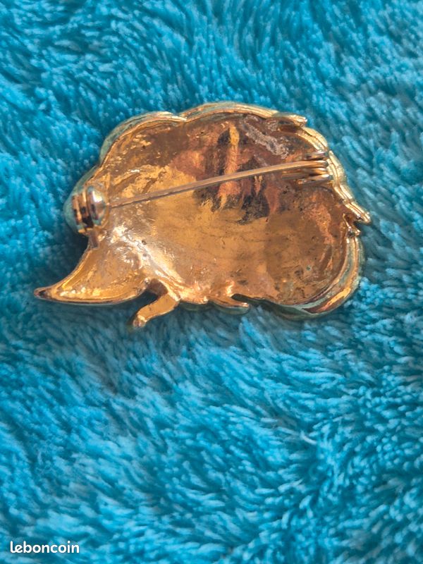 Broche émaillée hérisson (image 2)