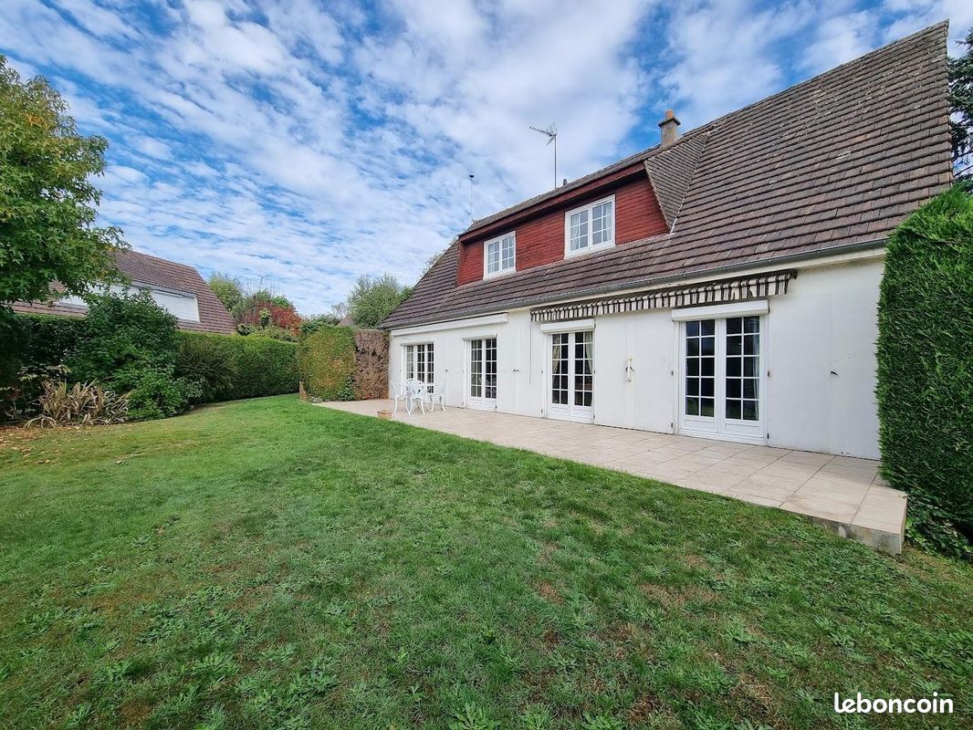 Maison 6 pièces 161 m² · à Mont-Saint-Aignan · 161 m² · 479 200 €