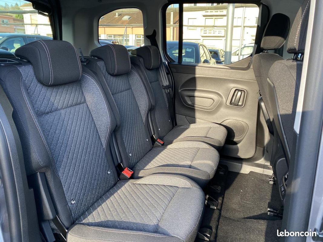 PEUGEOT RIFTER (2) Standard 1.5 BlueHDI S&S 130 EAT8 ALLURE N1 SANS MALUS / CAMERA / MAIN LIBRE (image 15)