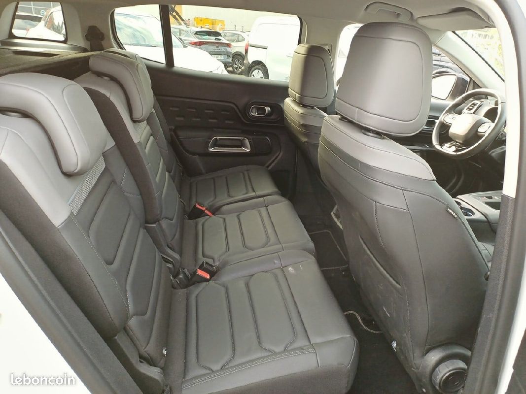 CITROEN C5 Aircross PureTech 130 S&S EAT8 Shine Pack (image 27)
