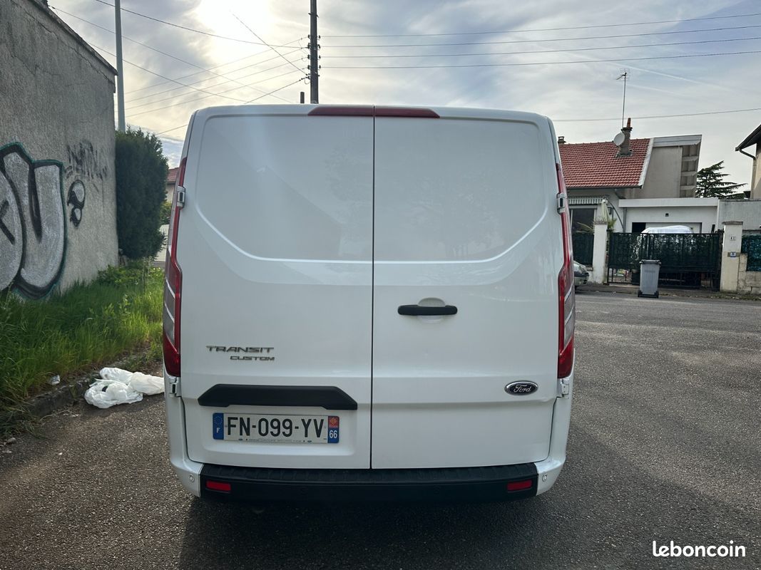 Ford transit custom fourgon 300 l1h1 2.0 ecoblue 105 trend business (image 9)
