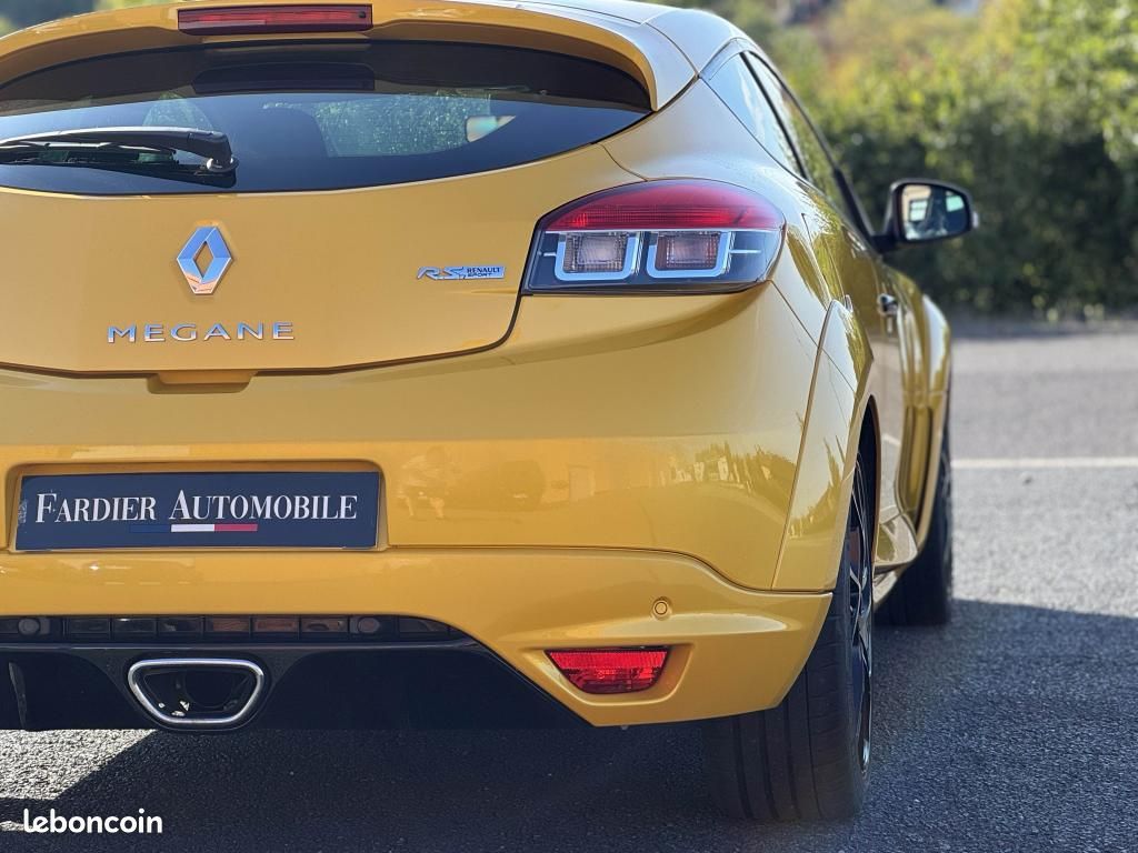 RENAULT MEGANE Mégane Coupé 2.0i 16V - 265 III COUPE Trophy PHASE 1 (image 9)