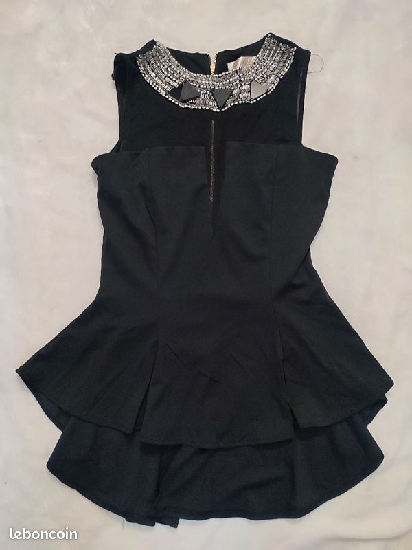 Haut noir détails transparent et perles taille S (image 1)