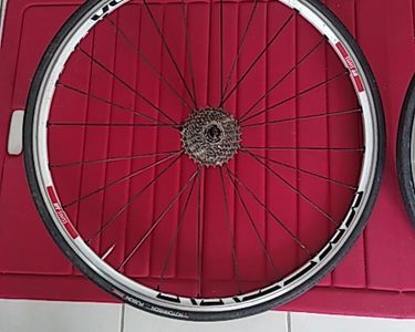 Roues DT SWISS Équipements vélos
