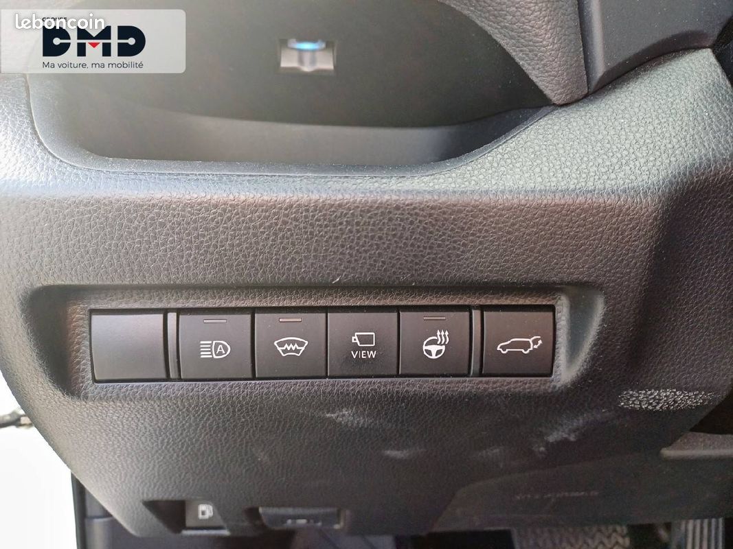TOYOTA RAV4 Hybride Rechargeable AWD Design (image 15)