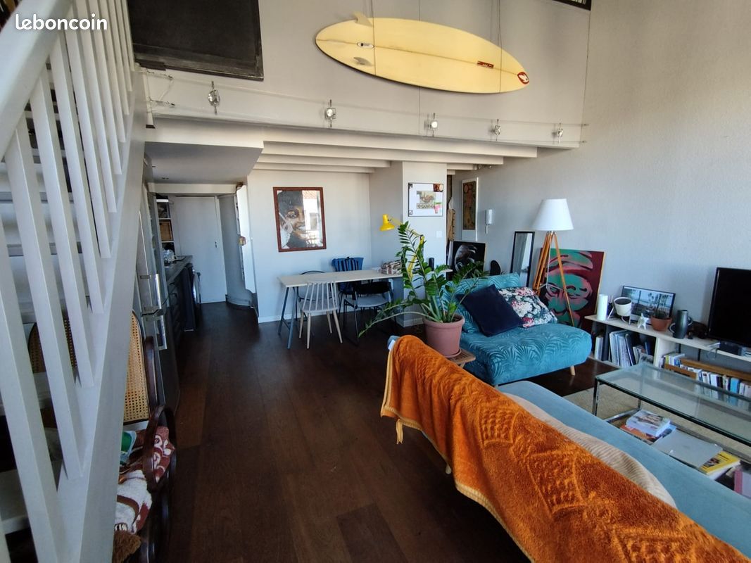 Appartement 2 pièces 49 m² · à Bordeaux · 49 m² · 1 050 €