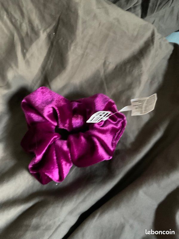 Chouchou velour rose (image 1)