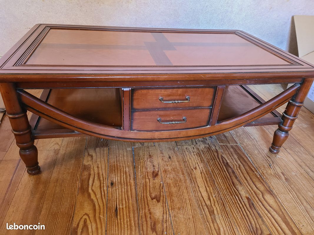 Superbe table basse en noyer avec rangements – style classique chic (image 3)