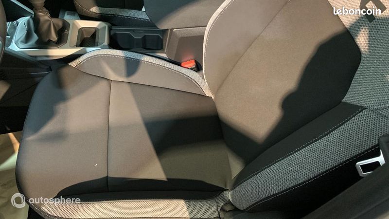 Dacia Bigster 1.2 mild hybrid 140ch Journey (image 12)