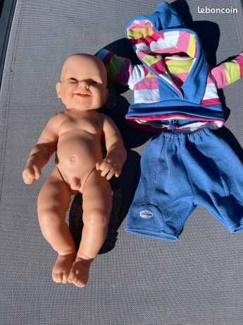 Poupée dur 18cm garçon métis cheveu