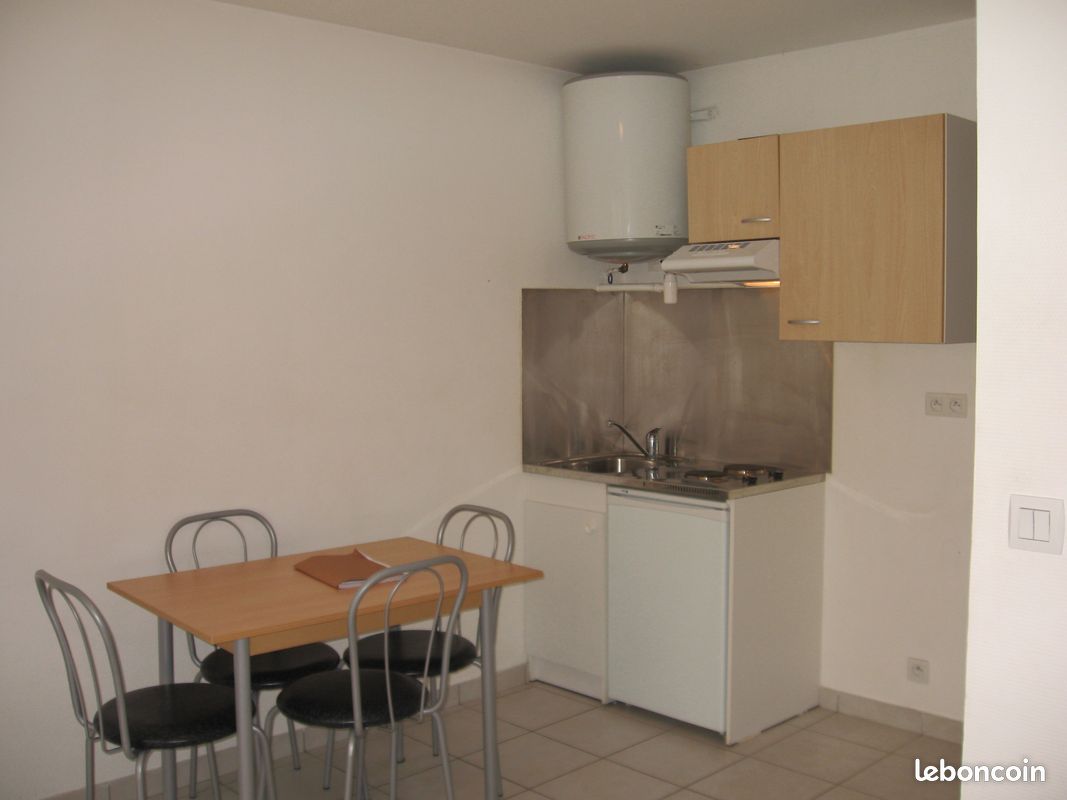 Appartement 2 pièces 26 m² · à Grenoble · 26 m² · 512 €