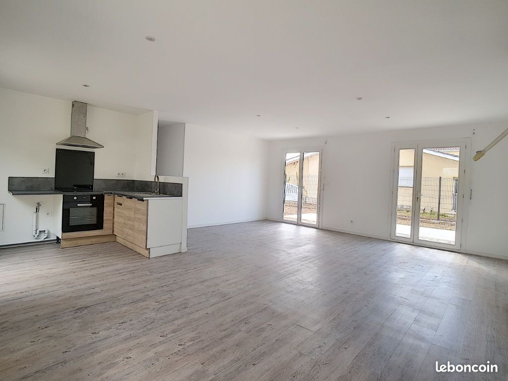 Maison 4 pièces 76 m² · à Saint-André-de-Cubzac · 76 m² · 1 100 €
