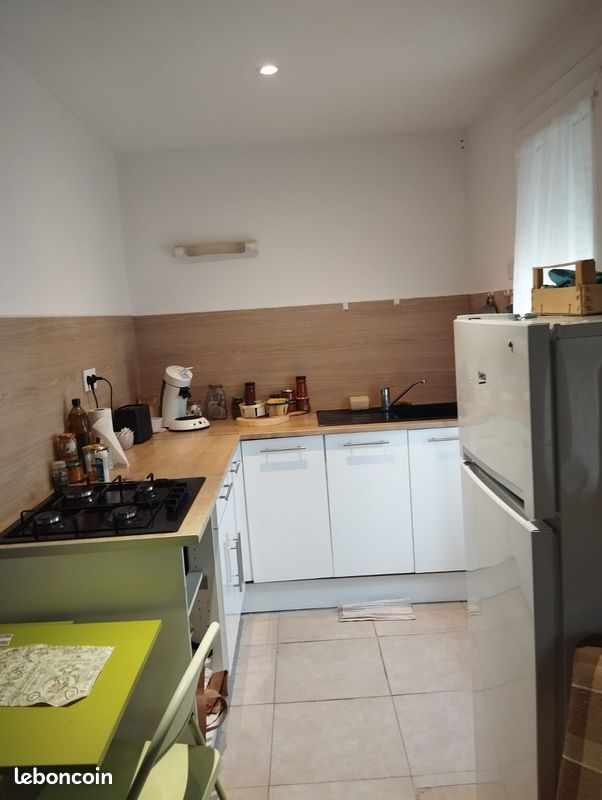 Appartement 3 pièces 65 m² · à Vaison-la-Romaine · 65 m² · 610 €