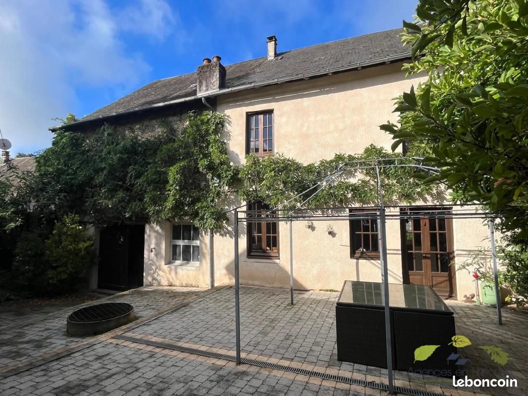 Maison 6 pièces 152 m² · à Chamboulive · 152 m² · 216 000 €