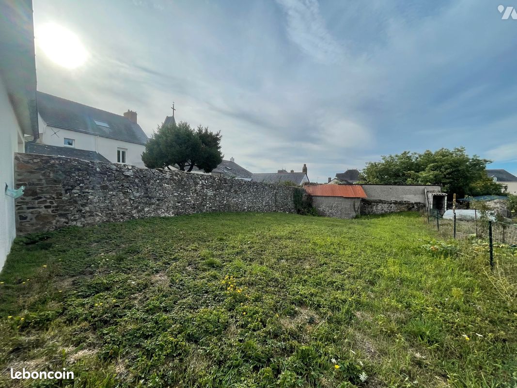 Terrain 261 m² · à Vair-sur-Loire · 261 m² · 54 990 €