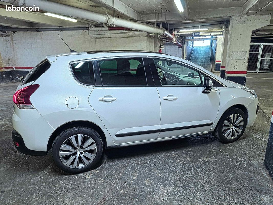 PEUGEOT 3008 I Phase 2 130ch Style BVM6 garantie 12mois (image 5)