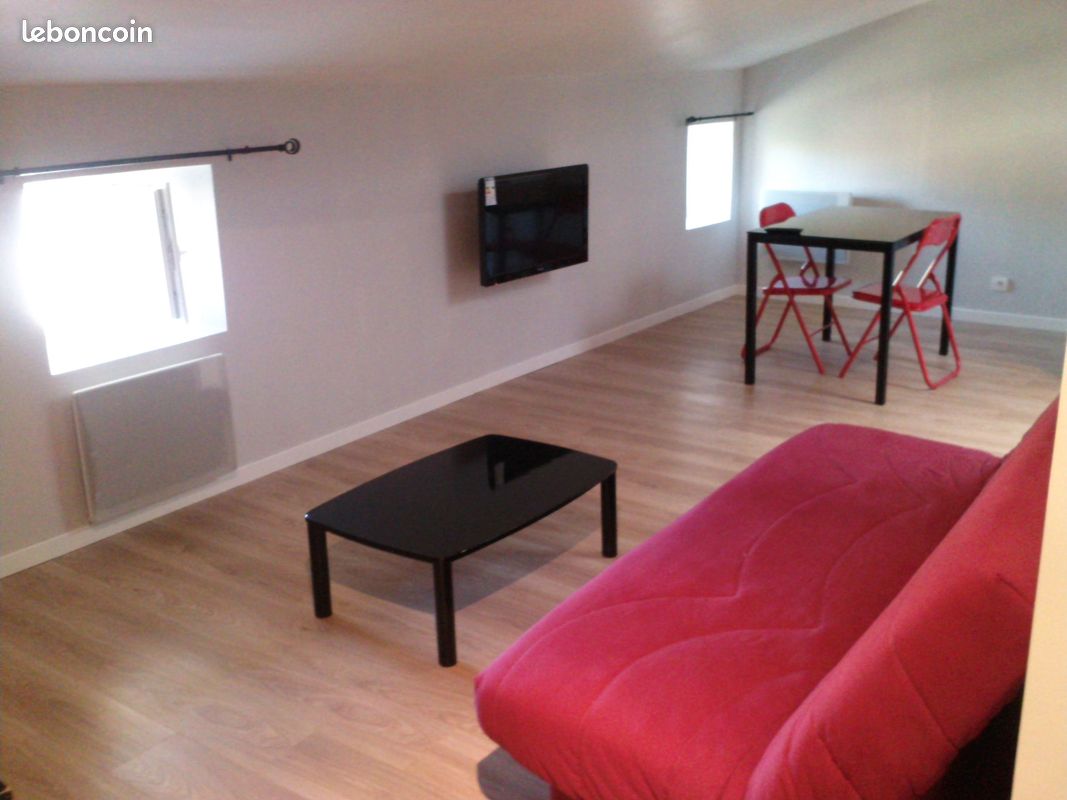 Appartement 1 pièce 27 m² · à Angoulême · 27 m² · 450 €/mois