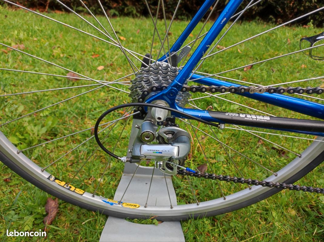 Vélo enfant très bon état Canton Vaud