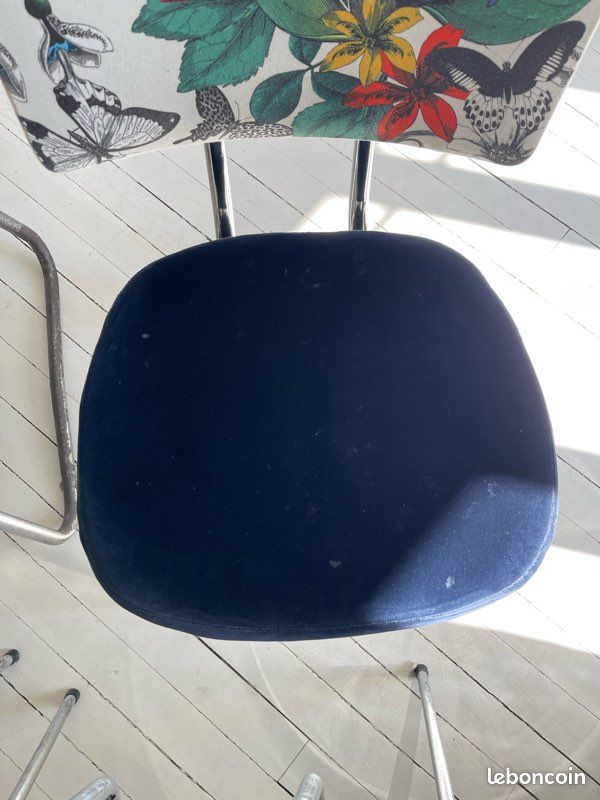 4 chaises vintage, modèle unique (image 3)