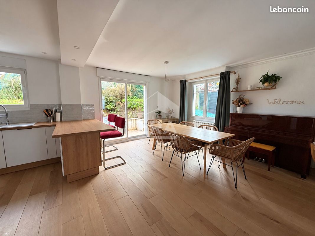 Maison 7 pièces 123 m² · à Saint-Martin-Boulogne · 123 m² · 359 000 €