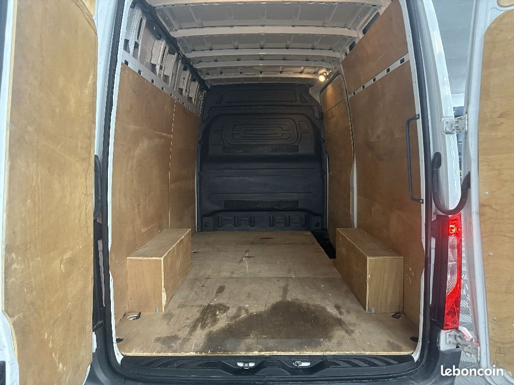 Mercedes Sprinter FOURGON FGN 315 CDI 43 3.5T RWD FIRST TVA RECUPERABLE (image 10)