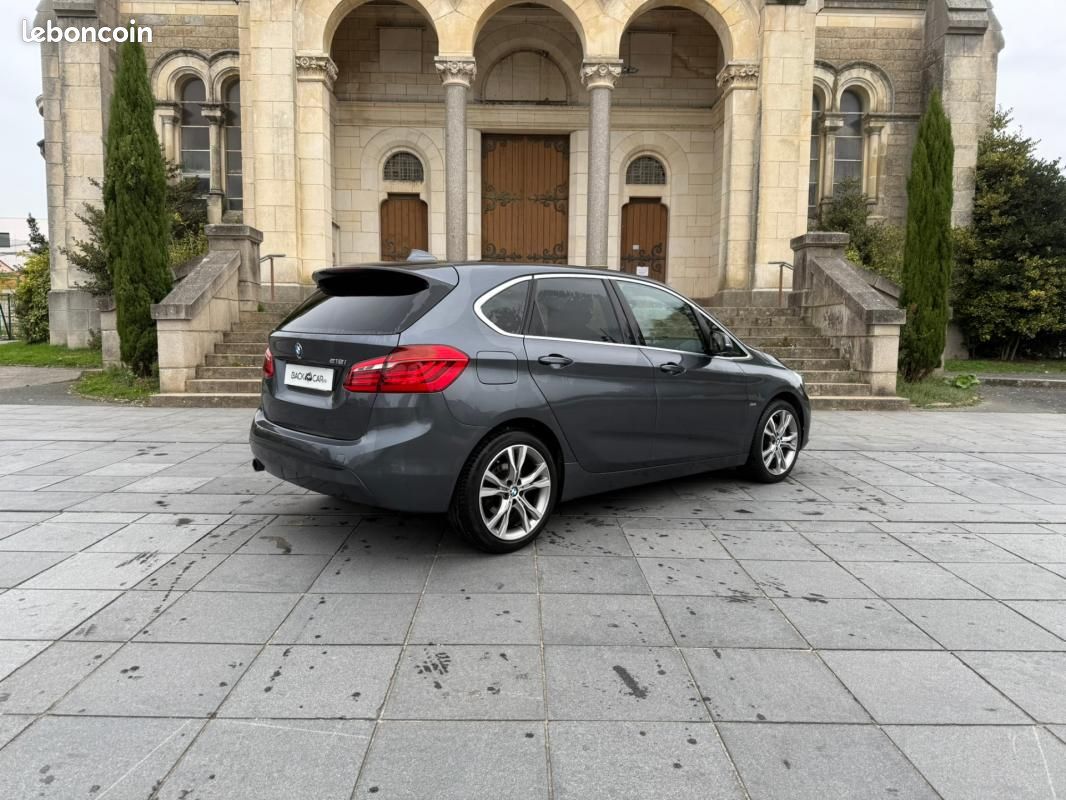 BMW Serie 2 Active Tourer F45 218i 136 ch Sport A (image 7)