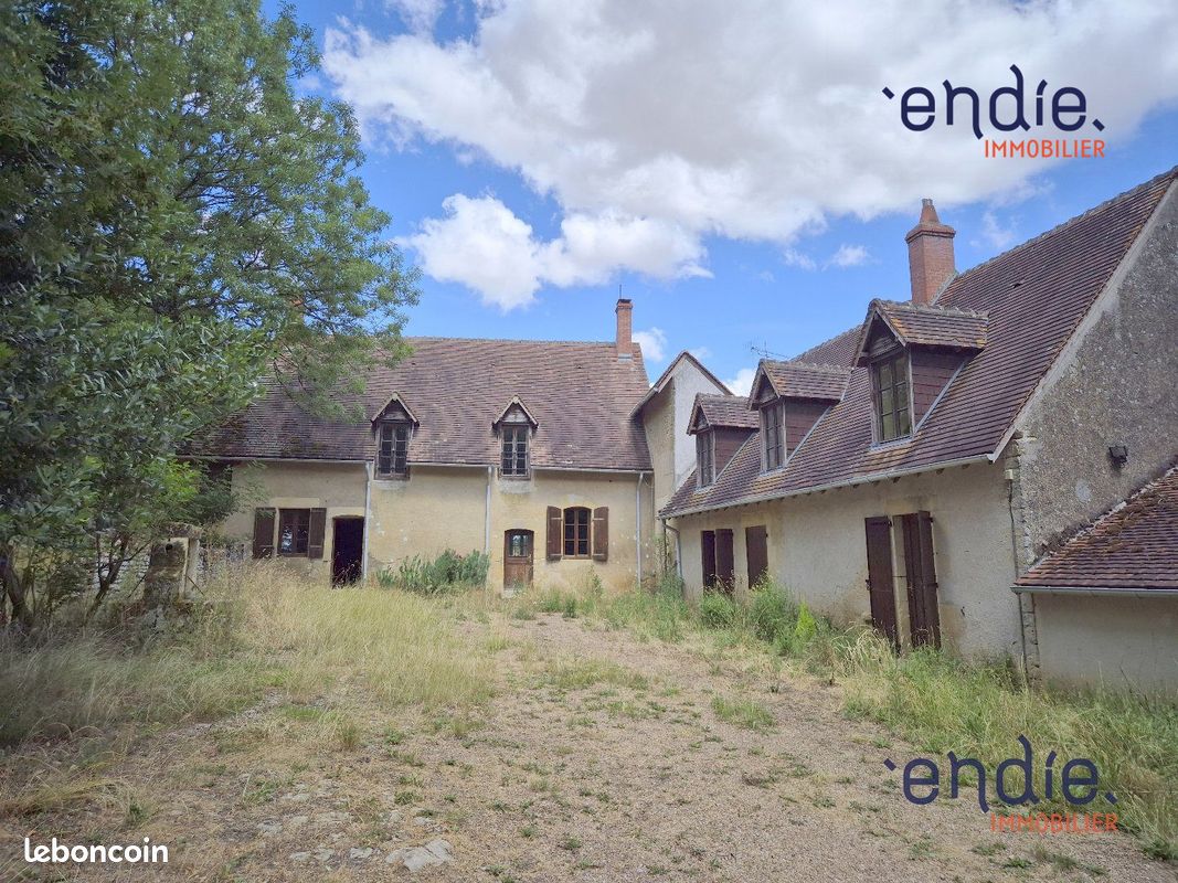 Maison 9 pièces 320 m² · à Germigny-l'Exempt · 320 m² · 232 000 €