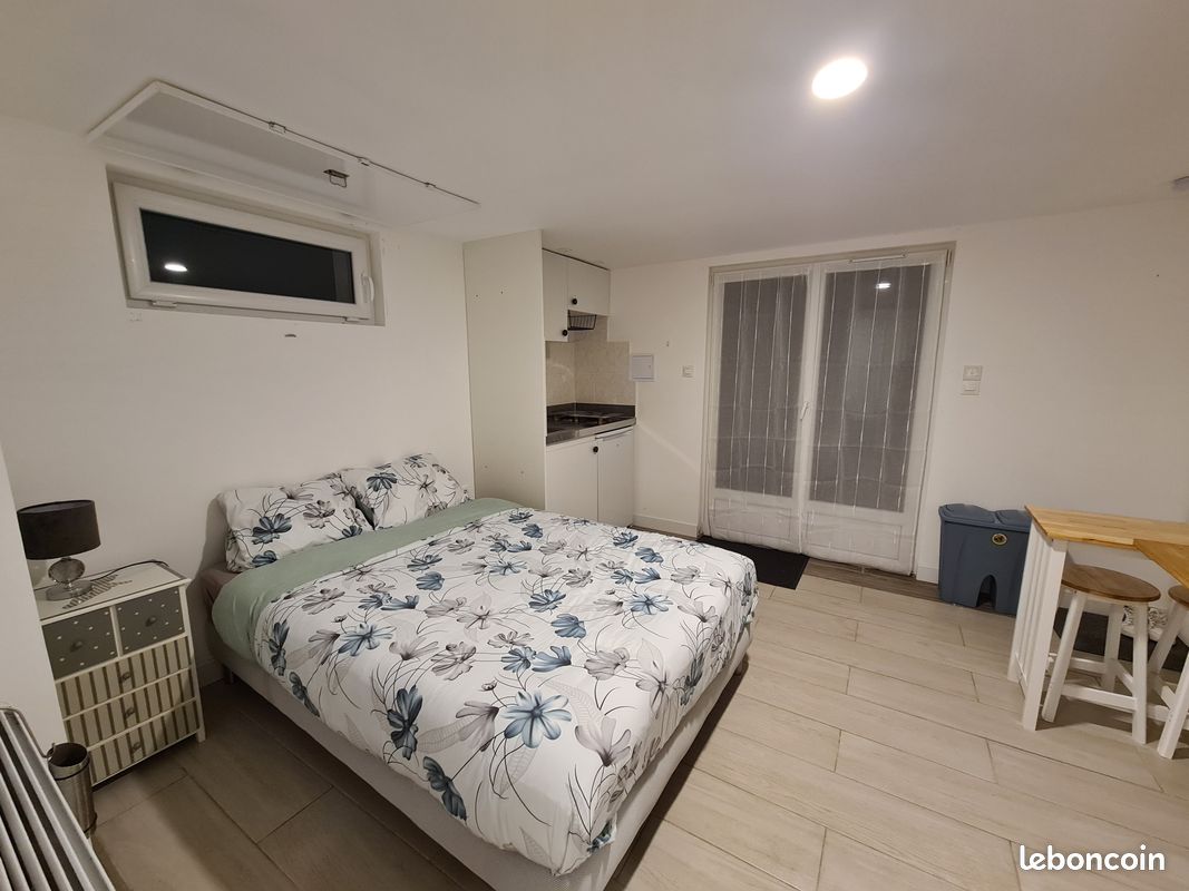 Appartement 1 pièce 16 m² · à Landeronde · 16 m² · 400 €/mois